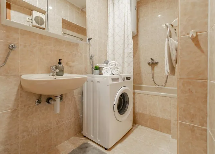 Apartman Iva With Sea View *